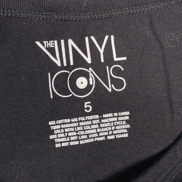 The vinyl icons women's shirt size 5X - Picture 3 of 8